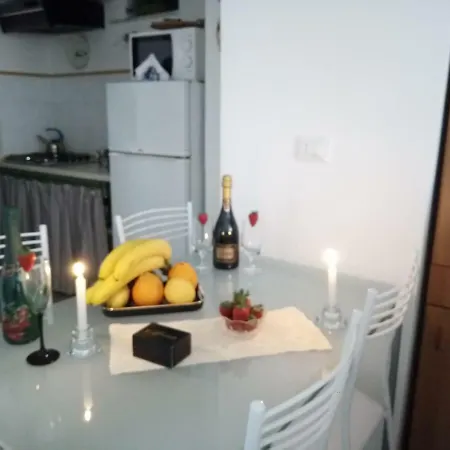Apartment Casa Vacanze Fabiola *
